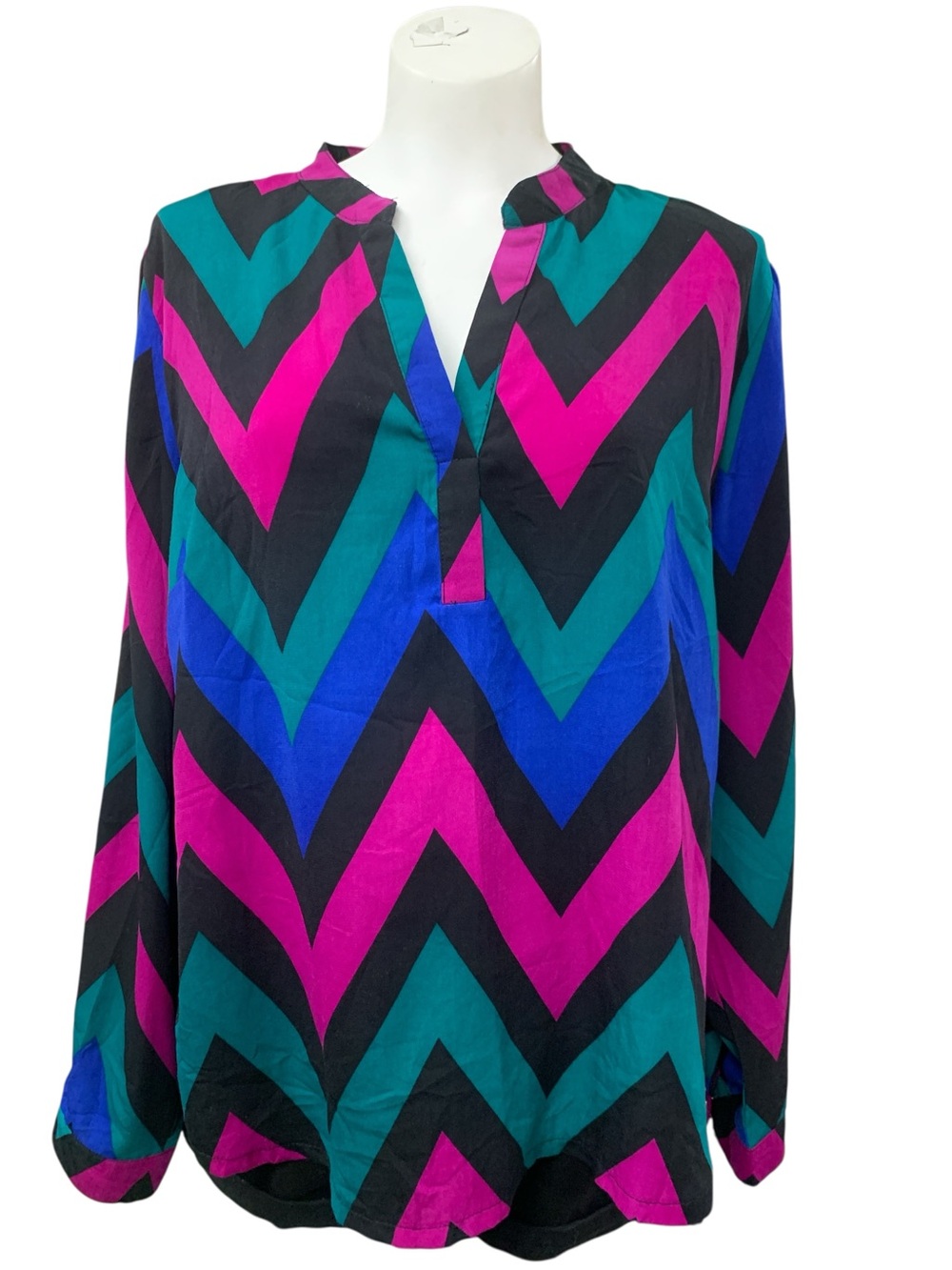 Cocomo Multicolor Chevron Split V-Neck Blouse Size XL